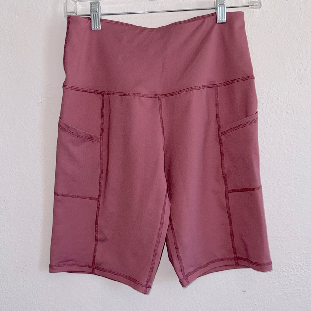 Auu High Waist Yoga Shorts